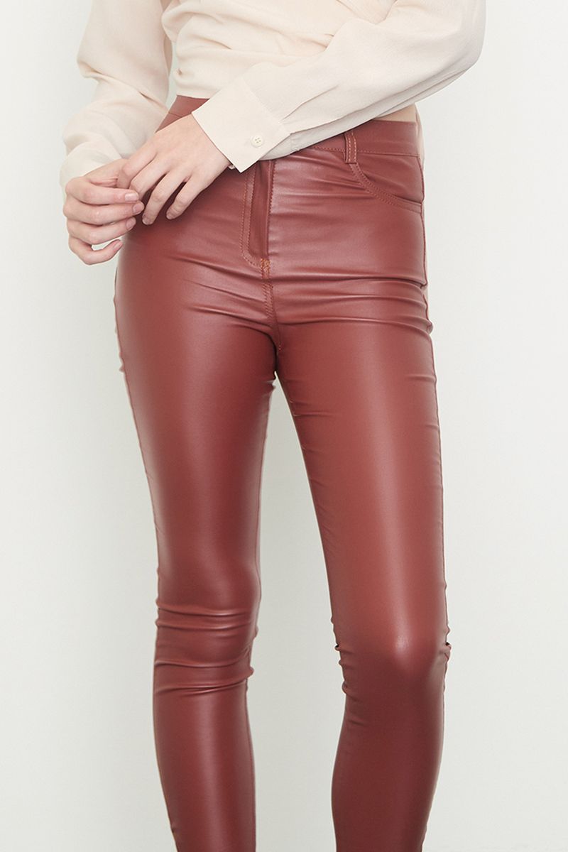 Pantalon-Rob-Ladrillo-40