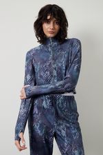 campera-snaky-print-azul-42