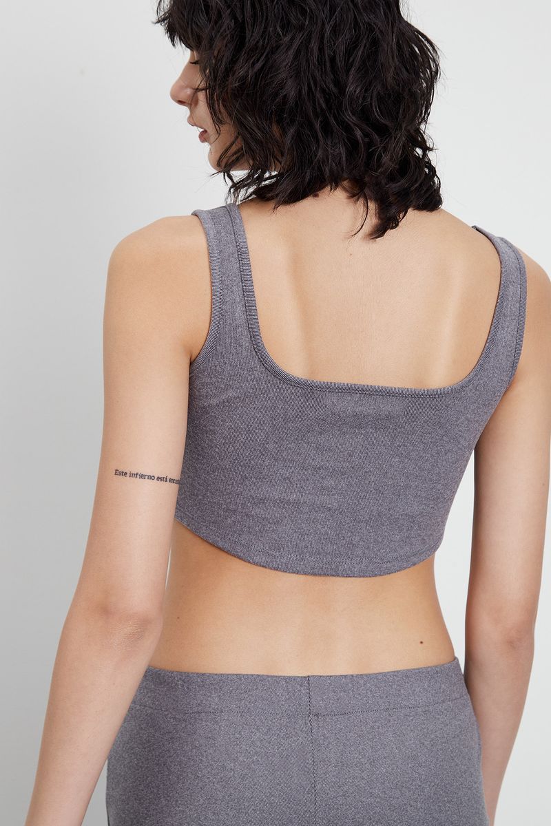 top-ian-gris-44