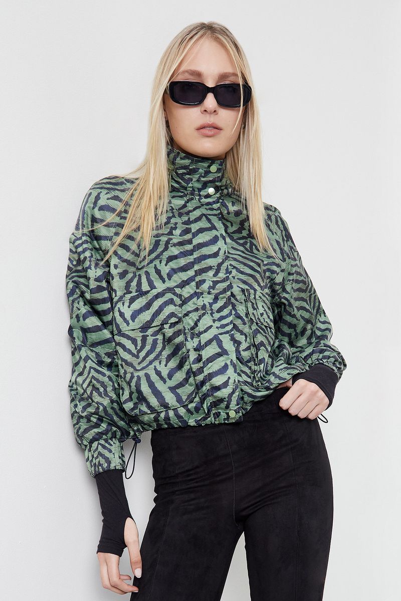 campera-sauva-print-verde-42