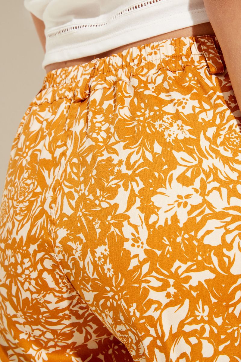 short-sesu-print-naranja-42