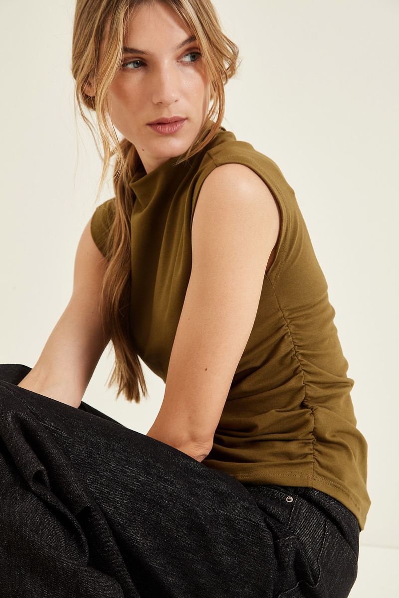 musculosa-calu-oliva-40