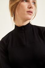 remera-romy-negro-40