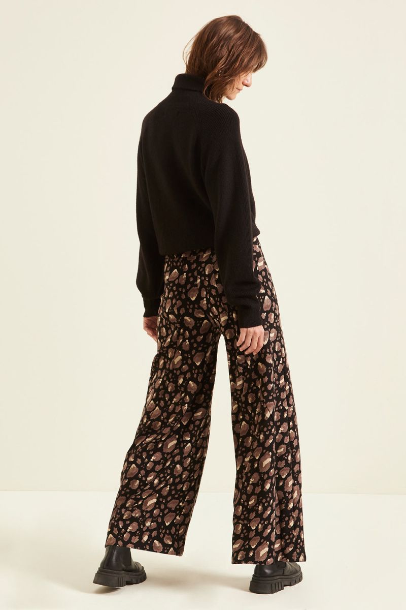 pantalon-osorno-print-negro-38