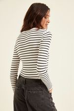 sweater-evens-crudo-44