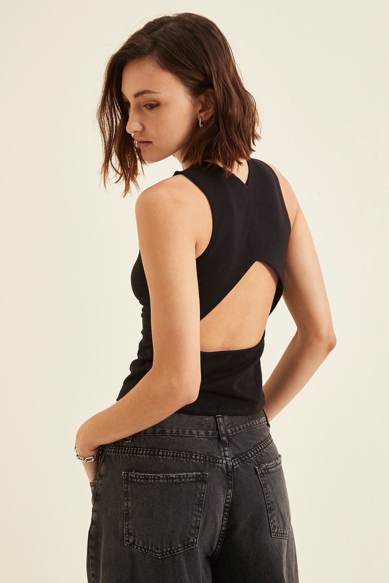 musculosa-nick-negro-40