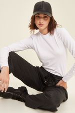 polera-frank-manga-larga-blanco-44