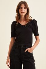 remera-jade-negro-40
