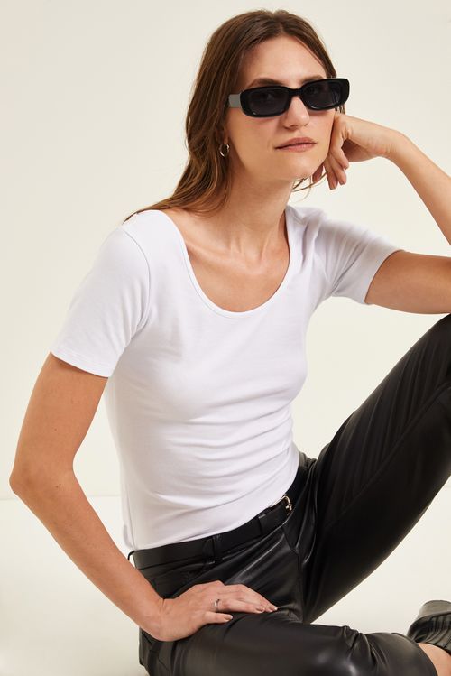 Remera Cris Manga Corta