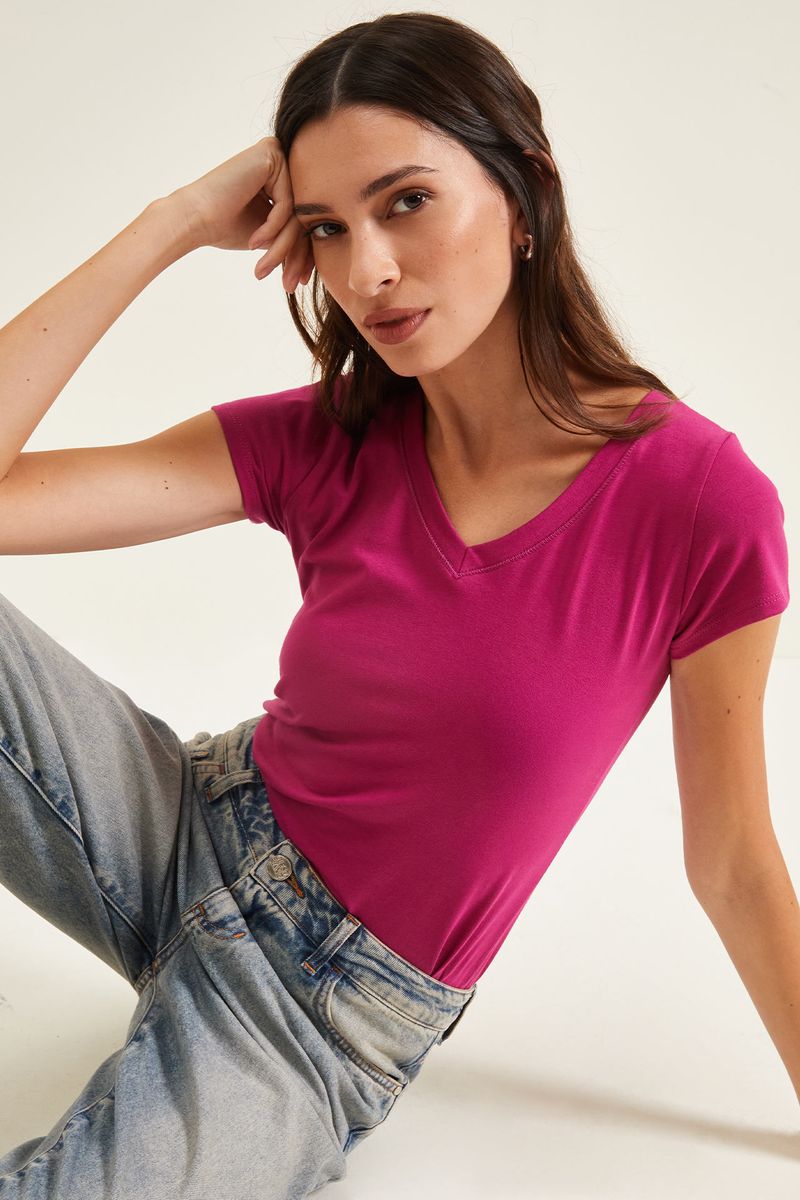 remera-abril-manga-corta-magenta-1.jpg