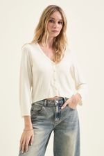 remera-antonia-crudo-1.jpg