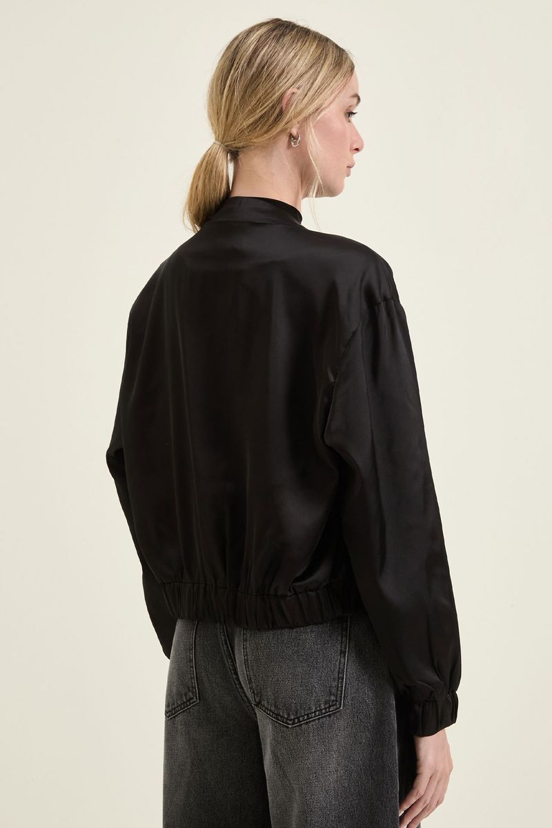 chaqueta-jules-negro-3.jpg