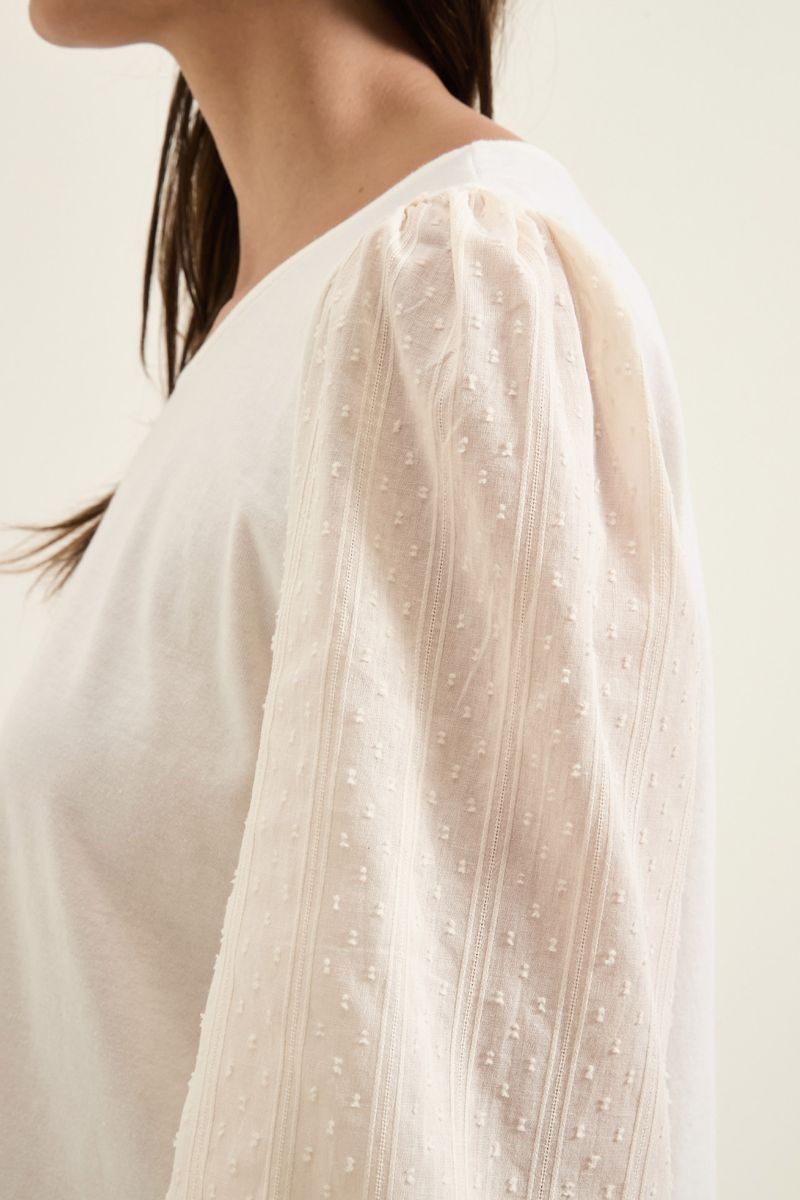 remera-saul-crudo-2.jpg
