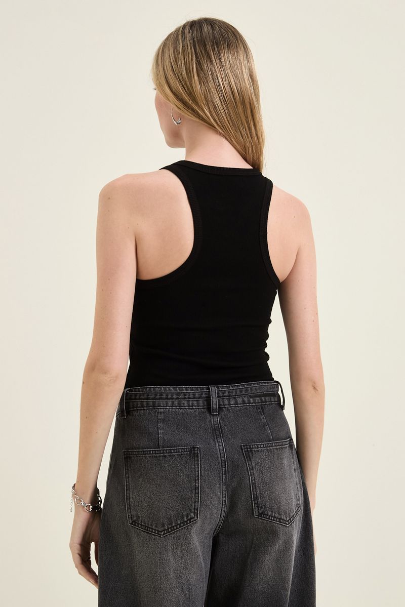 musculosa-manu-negro-3.jpg