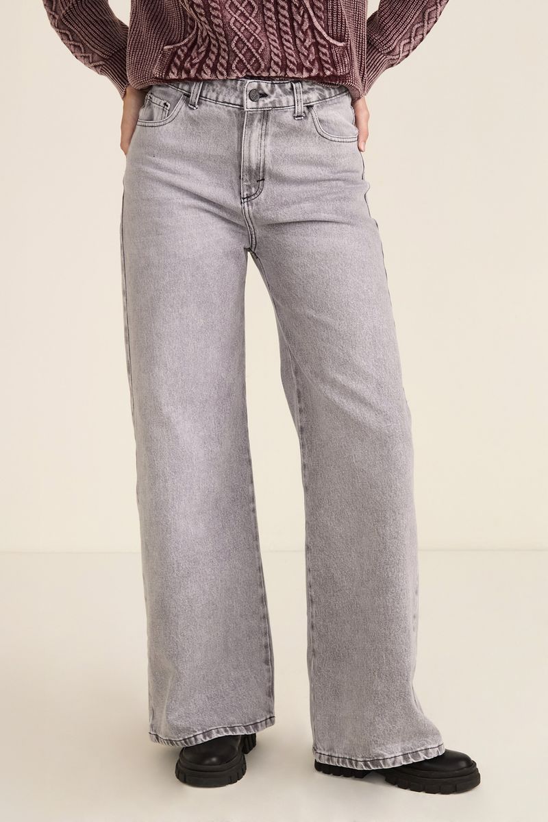 wide-dass-light-grey-2.jpg