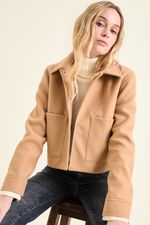 caqueta-antonia-camel-1.jpg