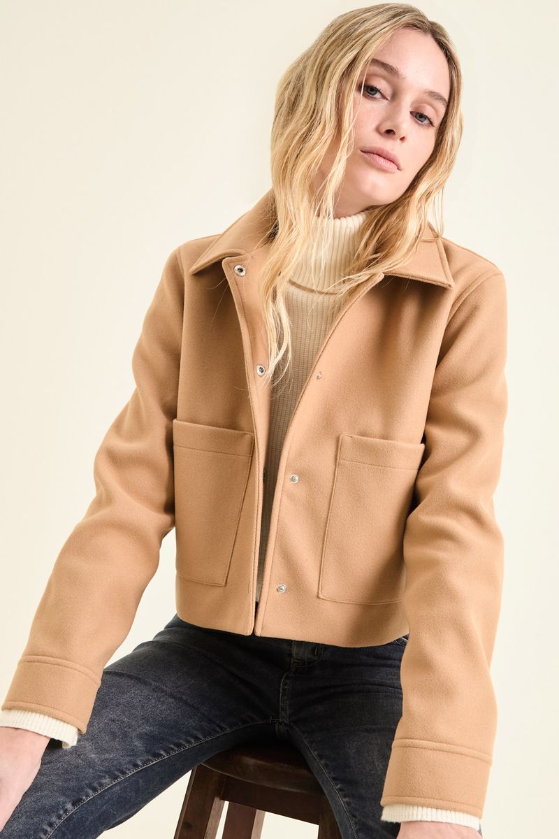 caqueta-antonia-camel-1.jpg