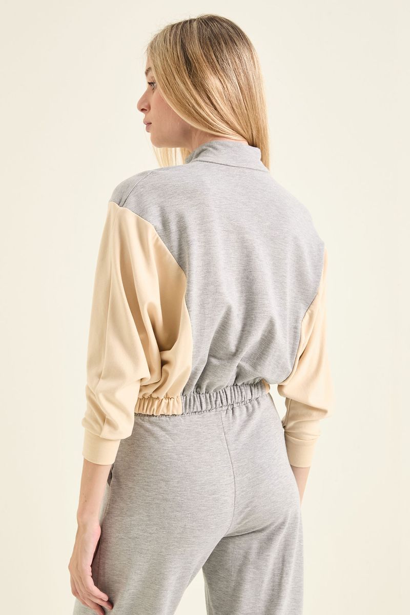 buzo-miles-gris-4.jpg