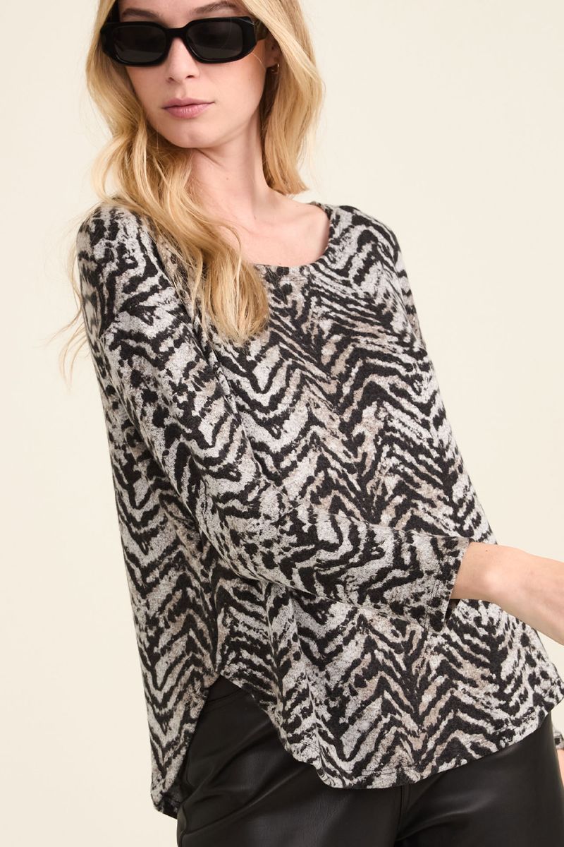 sweater-merchu-print-gris-2.jpg