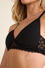 taza-triangulo-angela-negro-2.jpg