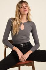 remera-bou-gris-1.jpg