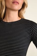 remera-paulina-negro-2.jpg