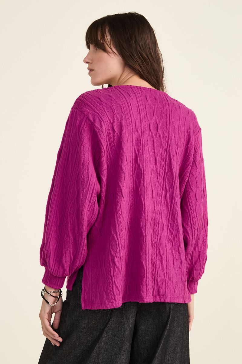 sweater-guadalupe-magenta-3.jpg