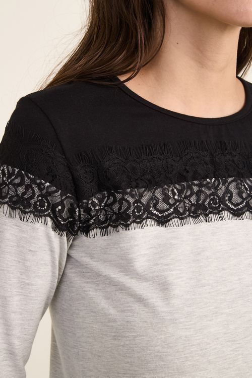 Remera Nahiara