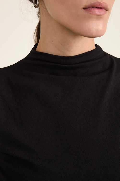 Remera Irina