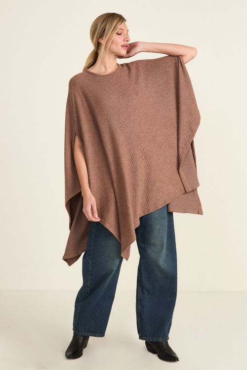 Poncho Ruji