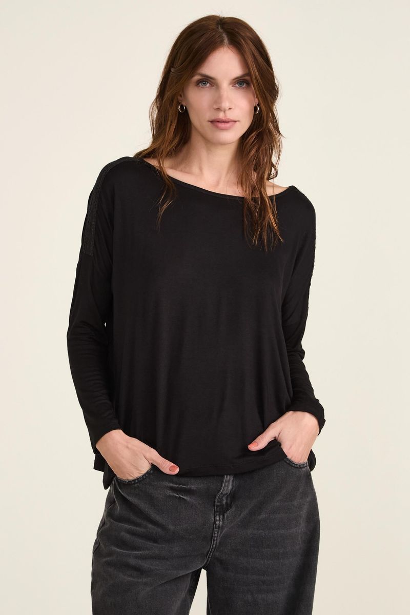 remeron-saton-negro-1.jpg