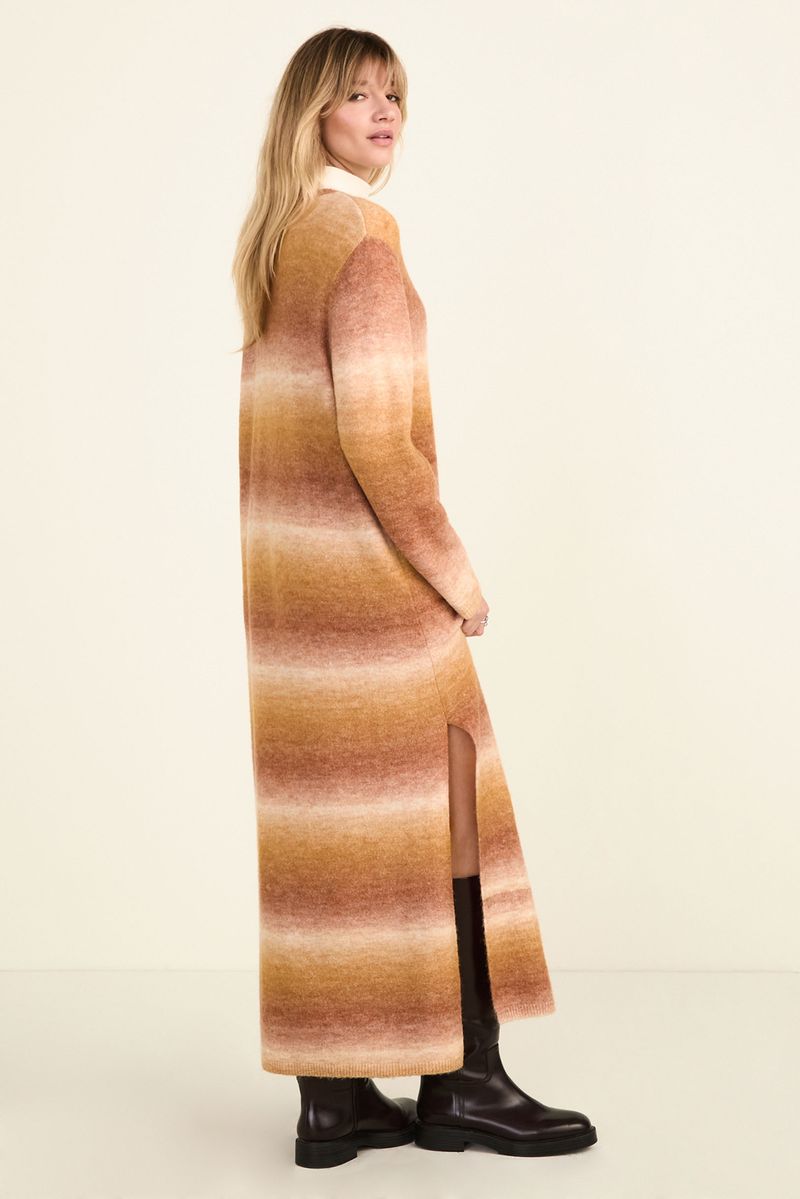 vestido-tipa-beige-3.jpg