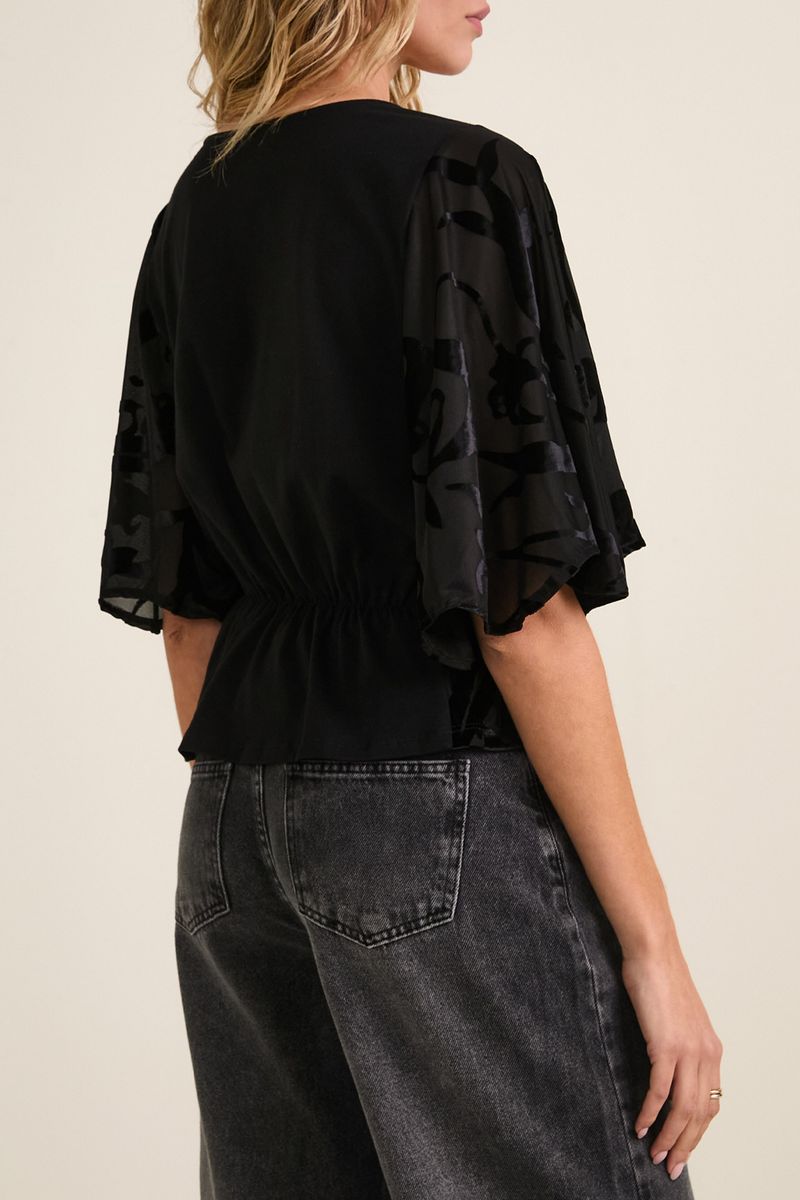 blusa-mariposa-negro-3.jpg