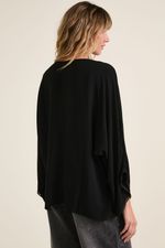 blusa-ponchi-negro-3