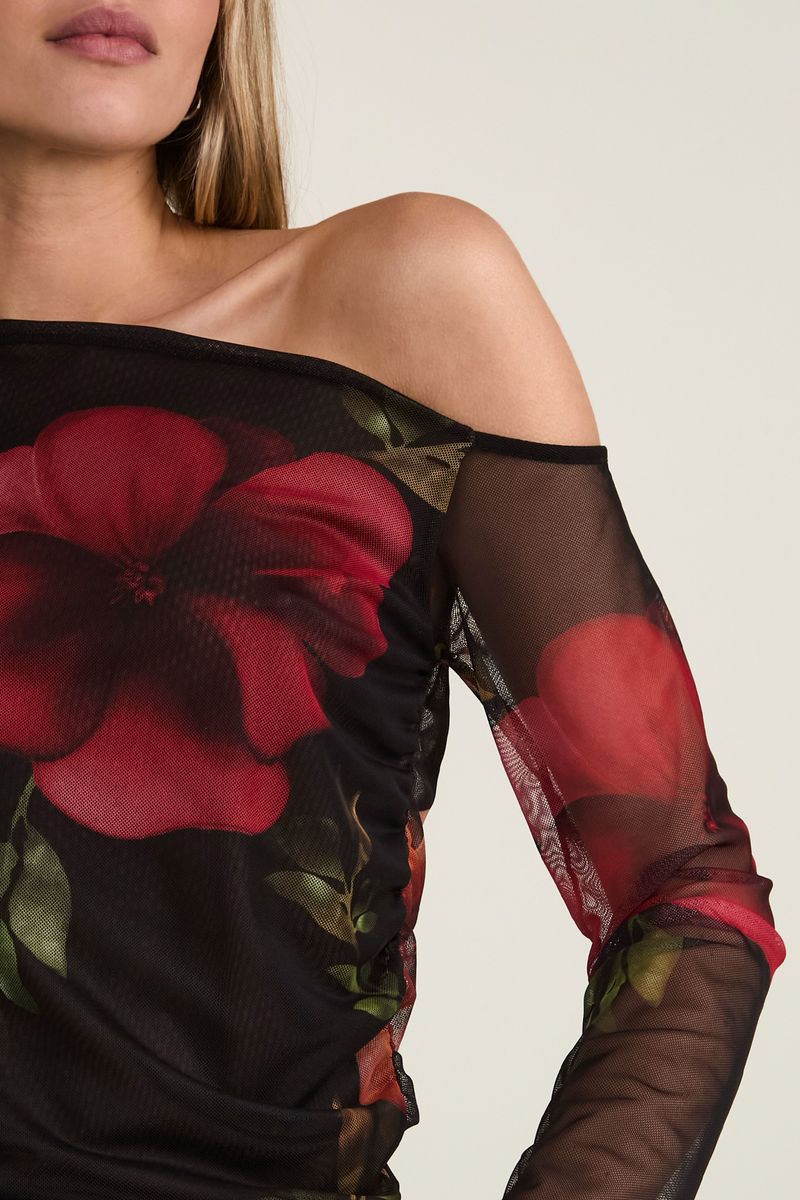 remera-tai-negro-2