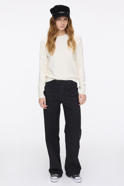 Straight Rayas Black